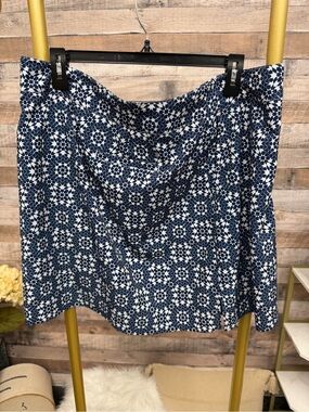 IZOD GOLF Blue Batik Print Skirt 16